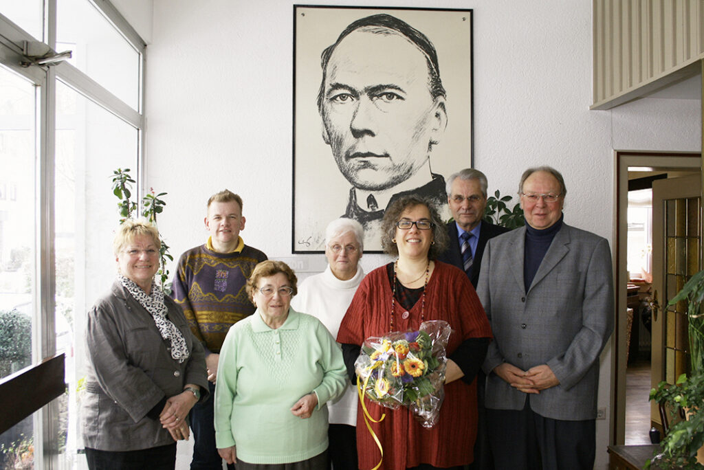 Unser Bild entstand auf der Mitgliederversammlung im Februar dieses Jahres und zeigt einen Teil der Vorstandsmitglieder der Kolpingsfamilie Attendorn und das Neumitglied Rosemarie Münch (dritte von links).
