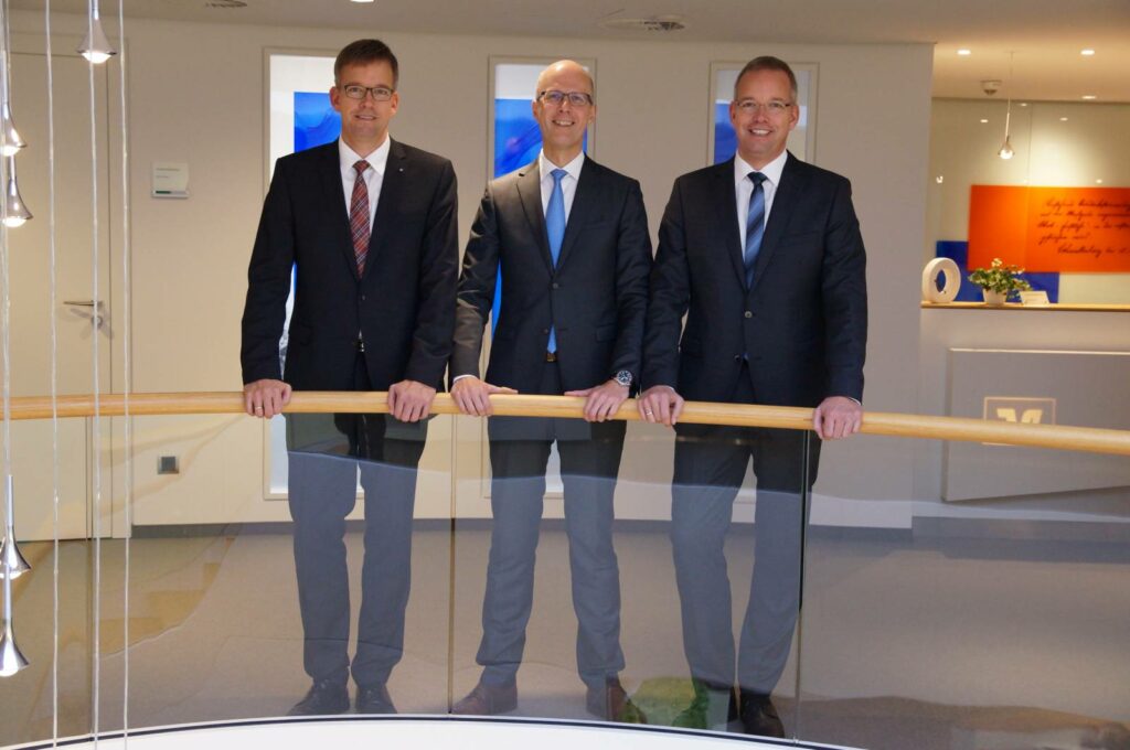 Der Vorstand der Volksbank Bigge-Lenne. Von links nach rechts: Bernd Griese, Andreas Ermecke, Michael Griese