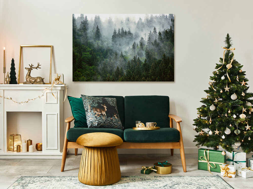 Bild mit Wald im Weihnachtswohnzimmer